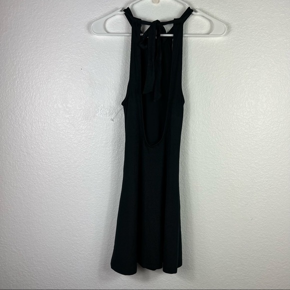 H:ours revolve back keyhole sleeveless mini black dress size XS - Picture 6 of 9